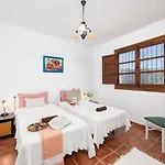 Villa Corbachos Cutar
