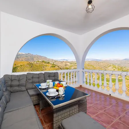 Corbachos Villa *