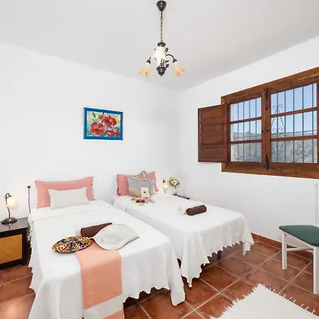 Villa Corbachos Cutar